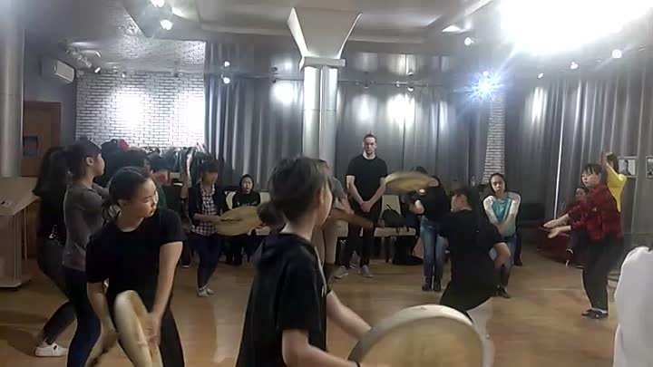 мастер- класс по национальной хореографии " Ритмы бубна"