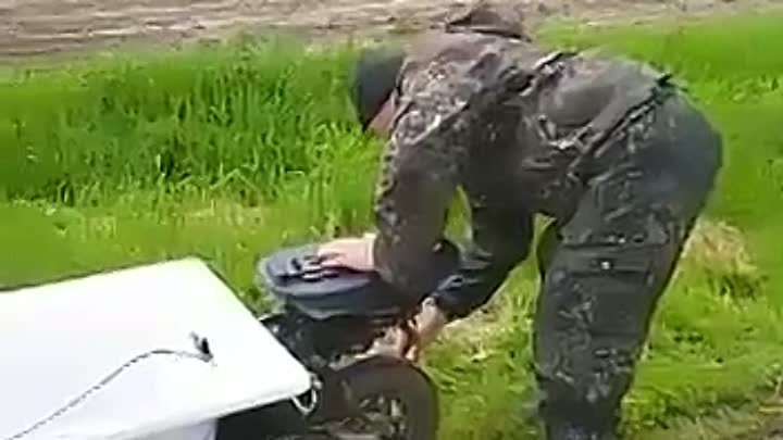 В России полицейские забрали  ванну на эвакуаторе за управление в не ...