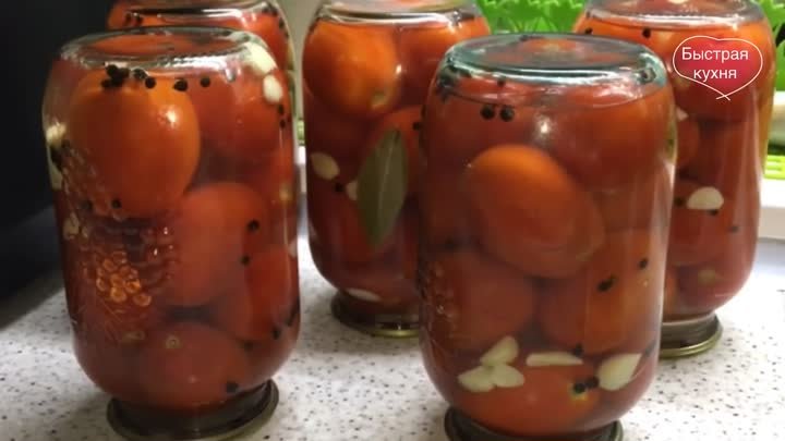 Хоть 100 банок закрою ВСЕ улетают ... ) Маринованные помидоры.