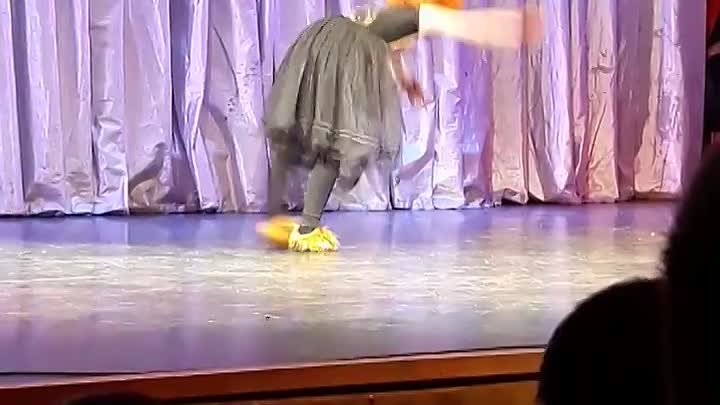 Танец Людоеда-Льва из танцевального спектакля "Кот в сапогах"