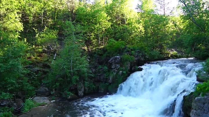 Яхинский водопад (Шарлатма)