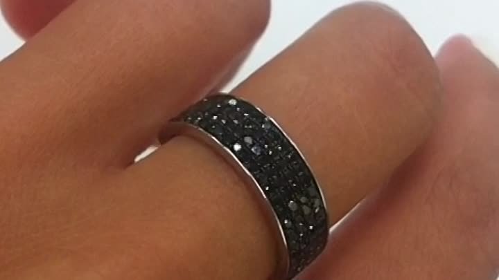Кольцо из белого золота с черными бриллиантами!✨💎✨