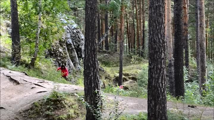 К пещере у горы Сугомак