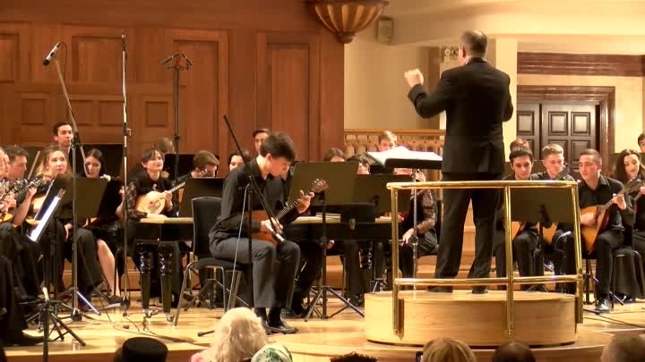 оркестр народных инструментов Казанской консерватории_балалайка