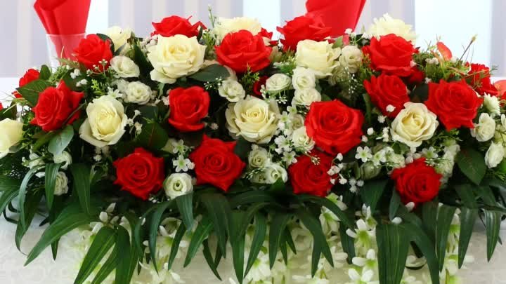 Миллерово Офориление свадьбы цветами и тканями Николь 89054788811