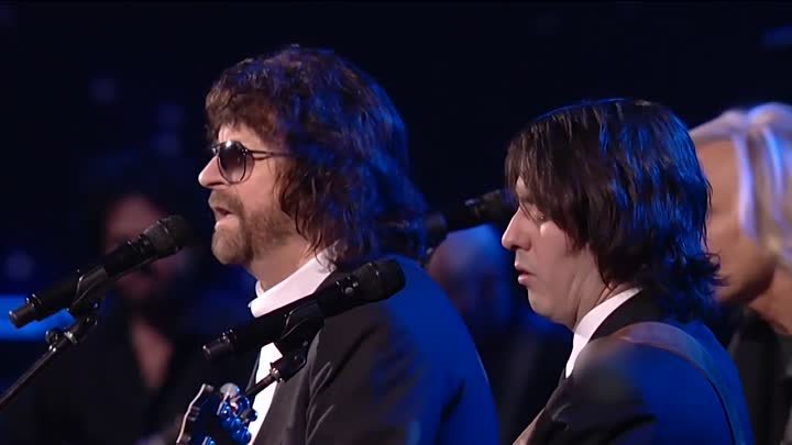 Joe Walsh, Jeff Lynne & Dhani Harrison  -  Something (Tribute to ...
