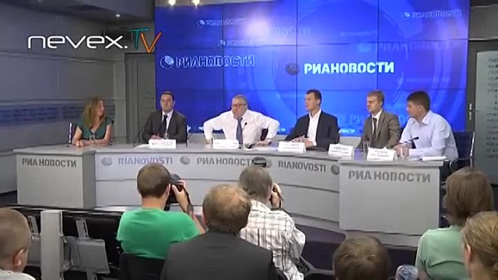 Жириновский мочит Навального