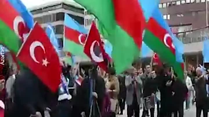 M~F~Video-
Dünya Azərbaycanlılarının Həmrəylik Günü hansı hadisə ilə ...