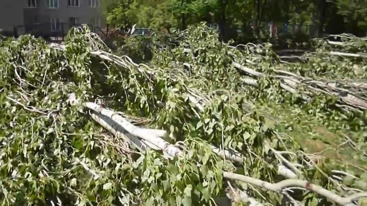 диск Д бурелом в Одесі,вніч на перще червня2013 002