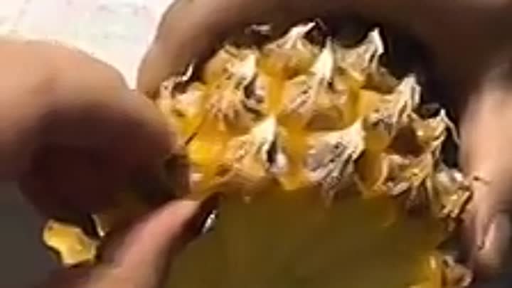 Как правильно кушать ананас