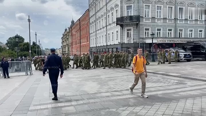 Самооборона дивизион корса. Выступление Путина сегодня на Соборной площади. Силовики на Соборной площади.