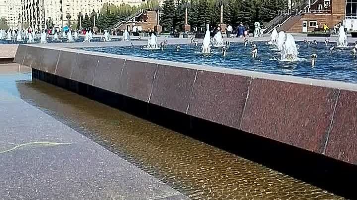 пуск фонтанов 28 апр 19 г в парке Победы на Поклонной горе