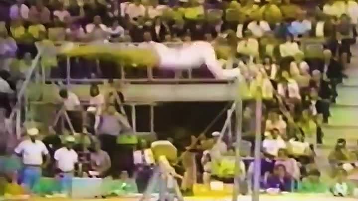 Петля Корбут запрещенный элемент в спортивной гимнастике