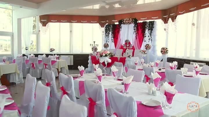 Оформление зала свадебного агентства FUROR