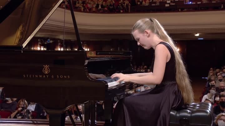 EVA GEVORGYAN – first round (18th Chopin Competition, Warsaw)