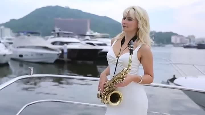 Gold sax Lady