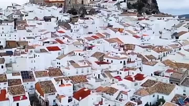 Деревня Ольвера, Испания 