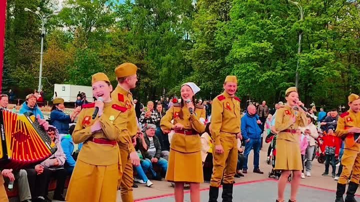 День Победы в парках Москвы