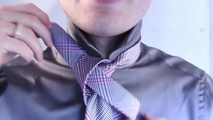 How to Tie a Necktie Eldredge Knot