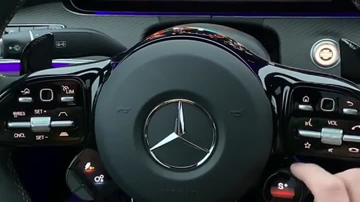 mercedesclub_4480093.mp4