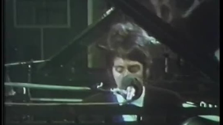 Paul McCartney -  Sitting At The Piano  - 1974