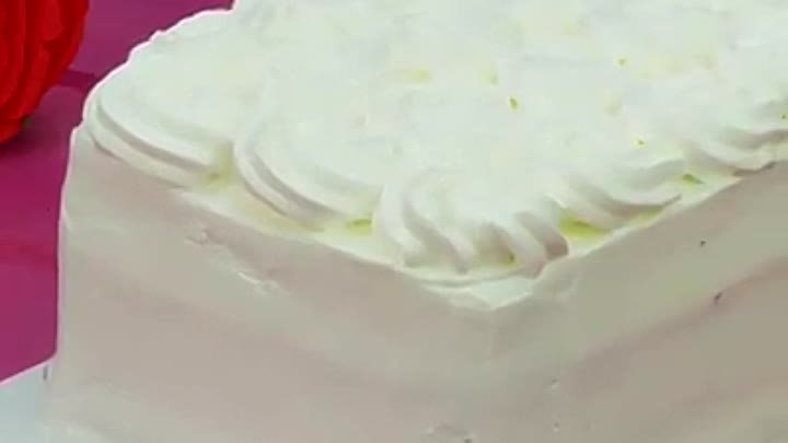 Ореховый торт с кремом на основе кофе и капучино