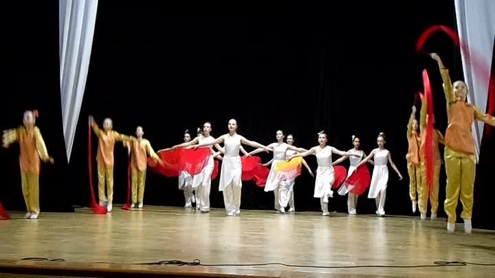 Китайский танец 2.03.2019.г. Луганск. 
