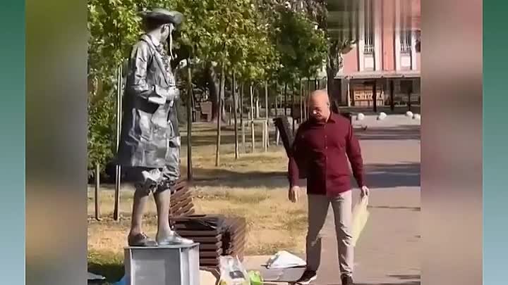 Населённый пункт должен быть чистым !