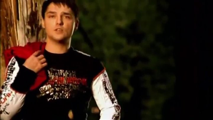 Видео песни не бойся. 2002 - Юра Шатунов - падают листья. Шатунов молодой. Юра Шатунов молодой.