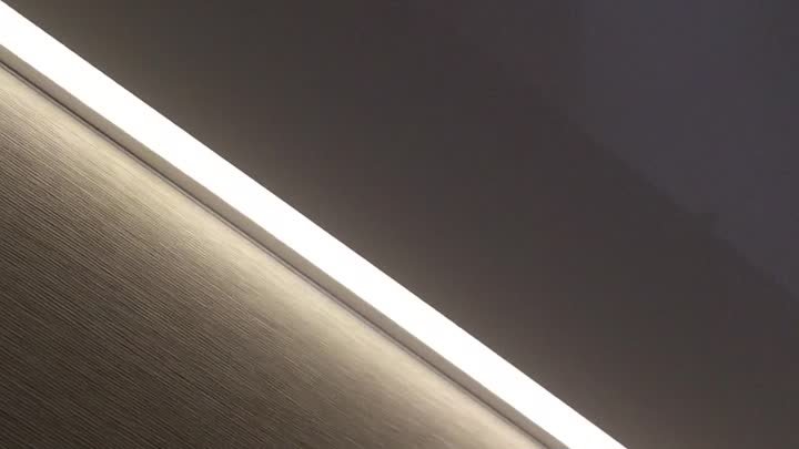 Контурный 3d профиль в коридоре в Новом городе