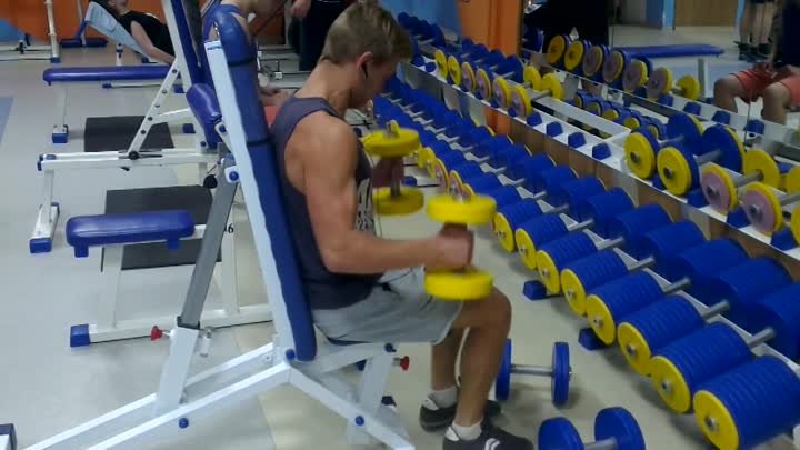 В качалке M-GYM. 8 октября 2014 года. Часть 2