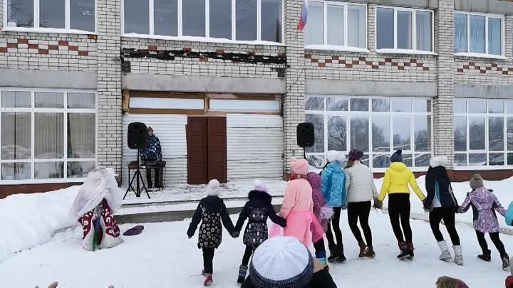 20190105 Флешмоб#где ты дед мороз#танцы#дети#чернореченский дк#.mp4