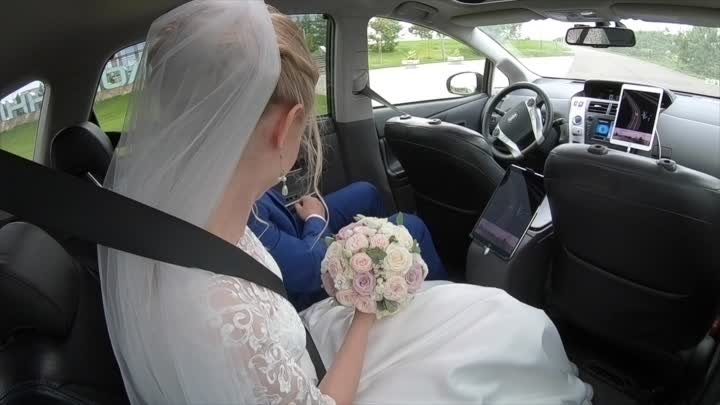 Свадьба на беспилотном автомобиле Яндекс в Иннополисе