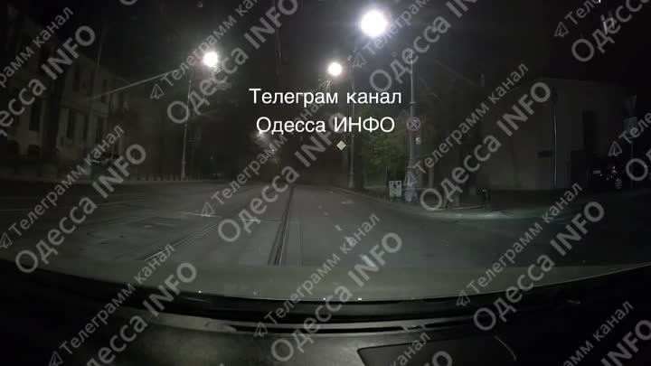❗️Видео ПРИЛЁТА 💥 по Одессе с салона проезжающего автомобиля. Рашис ...