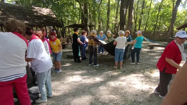 Конкурс Установка палатки.Турслет пенсионеров