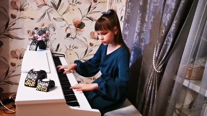 Полина Устинова, фортепиано - А. Бертини, соч. 29, этюд 3