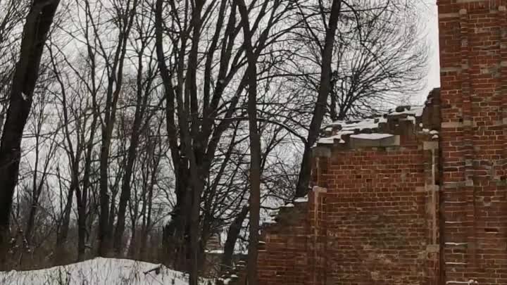Заброшенная усадьба Муромцевых в селе Баловнево 