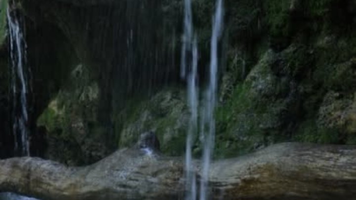 Шум водопада