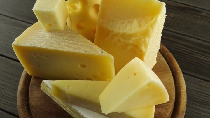 Топ-5 полезных видов сыра обязательно попробуйте