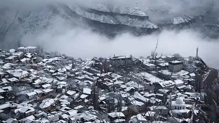 Гуниб накрыло снежной пеленой. Так он даже красивее, чем обычно.