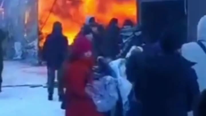 Пожар на Кировском рынке в Самаре