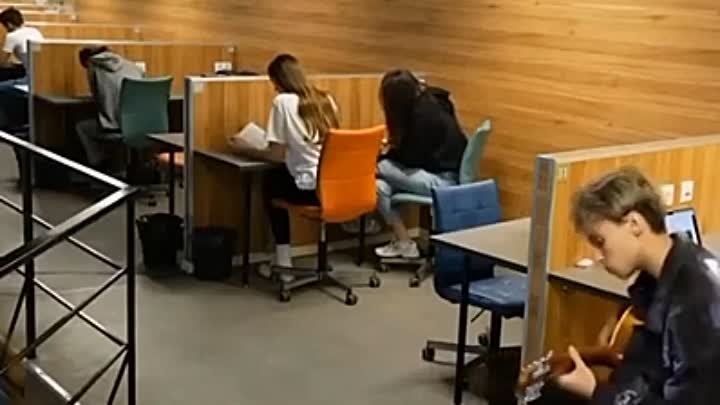 Пранк в библиотеке