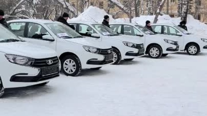 СФР по РМЭ вручил 6 новых автомобилей пострадавшим на производстве