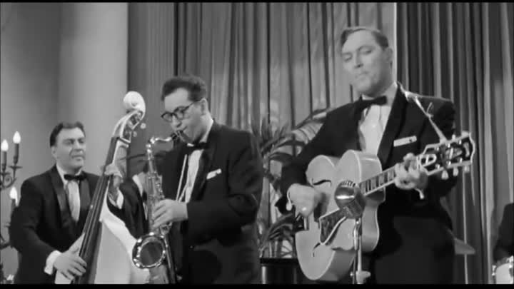 Bill Haley & His Comets - Rock Around The Clock  (MV 1956)
