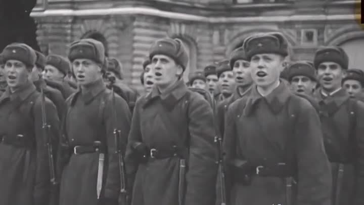Парад в Москве и речь Сталина