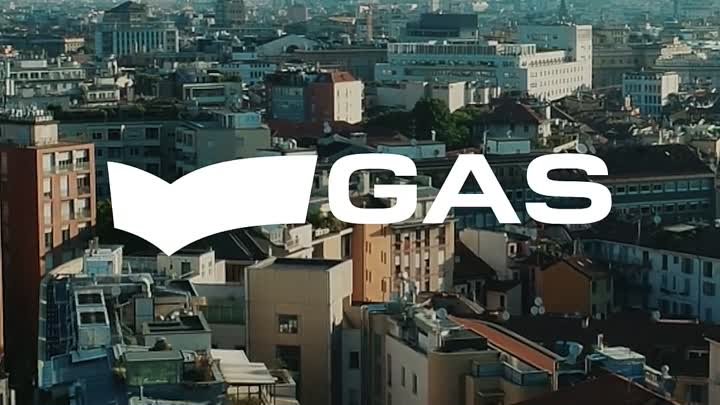 John Abraham в Итальянском рекламе бренда "GAS"