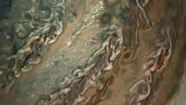 Потрясающие кадры Юпитера, сделанные космическим аппаратом Юнона во  ...