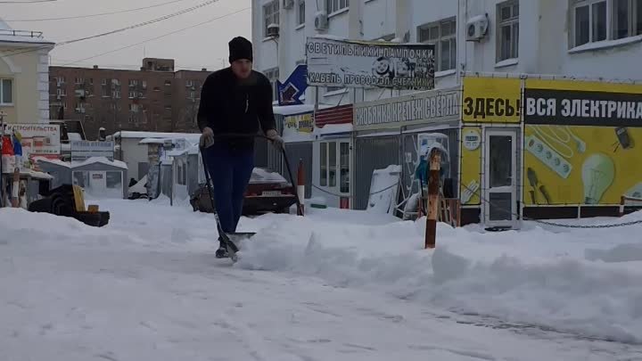 Скребок для снега FINLAND