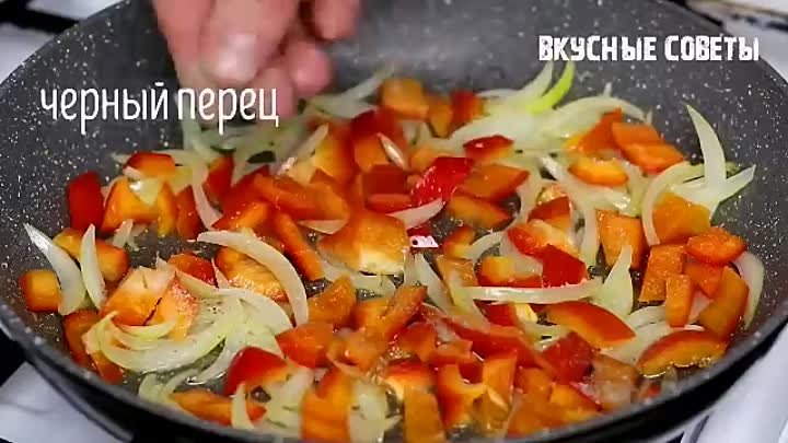 Этот рецепт с сосисами побил все рекорды! Весь секрет в соусе!