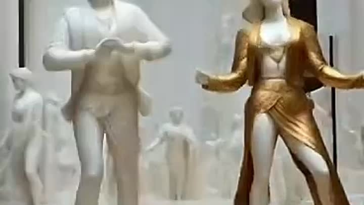 С помощью ИИ Античные Скульптуры затанцевали.